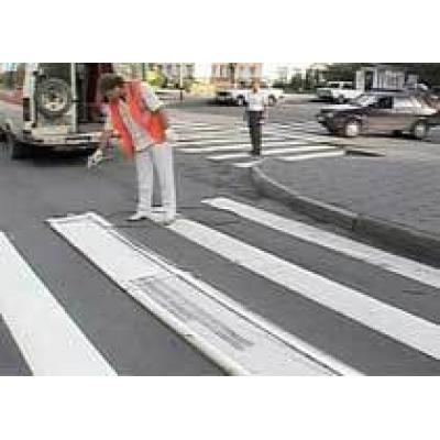 На московские дороги нанесут безопасную разметку