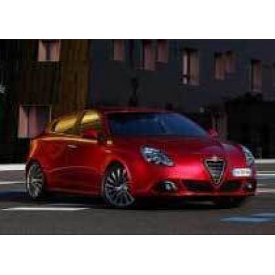 Посмотреть на Alfa Romeo Giulietta пришло 90 тыс. итальянцев