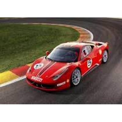 Ferrari показала гоночную версию 458 Italia