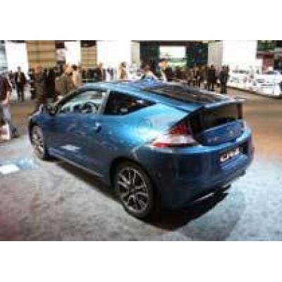 Honda CR-Z совмещает понятия «гибрид» и «спорткупе»