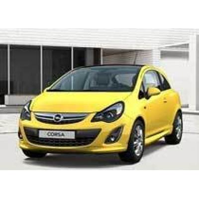 В сети появились изображения обновленного хэтчбека Opel Corsa