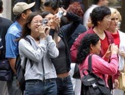 Рекордное количество китайских туристов путешествует по миру