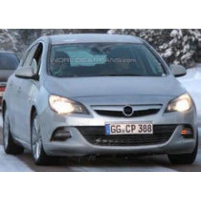 Opel Astra GSI 2012