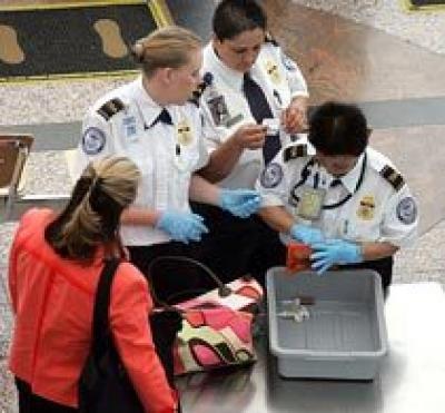 Проверки в аэропортах США стали менее жёсткими