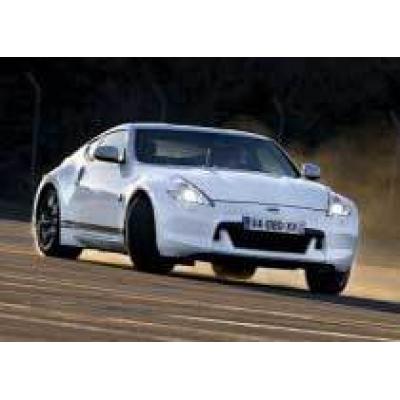 Nissan 370Z - купе слегка модернизировали