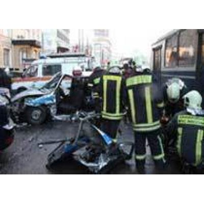 Гляди в оба: гаишника в Москве вырезали из служебной машины