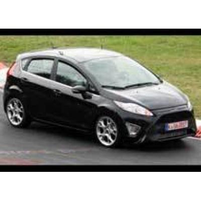 Ford Fiesta ST угодил в «петлю»