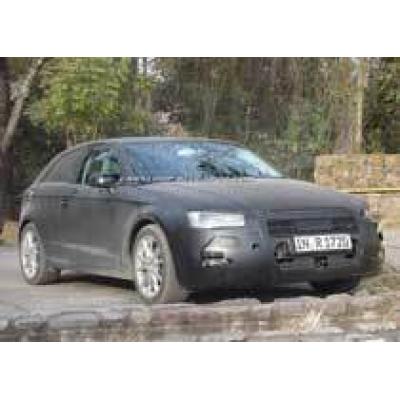 Новый Audi A3 анфас и в профиль