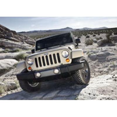 Разработка пикапа Jeep Wrangler отложена на четыре года