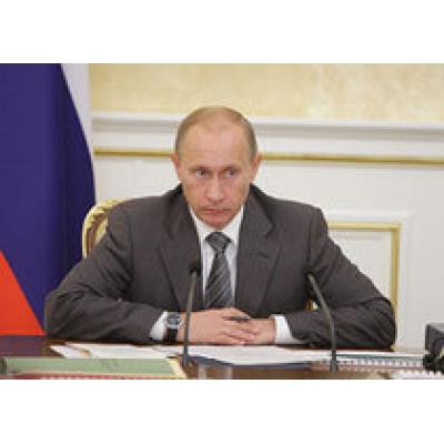 В. Путин поручил «Единой России» проверить качество «зебр»