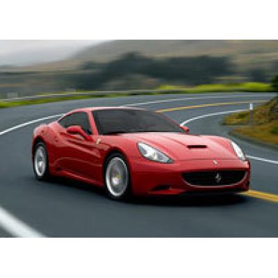 Обновленный суперкар Ferrari California станет легче и мощнее