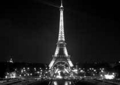 В Париже в пятый раз пройдет городской праздник "Белая ночь"