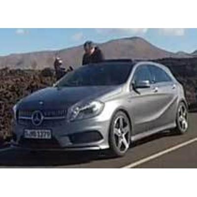 Новый Mercedes-Benz A-Class увидели на Канарах без камуфляжа