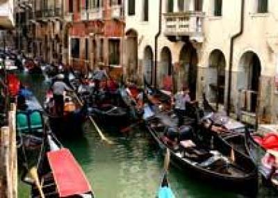 Население Венеции уменьшается