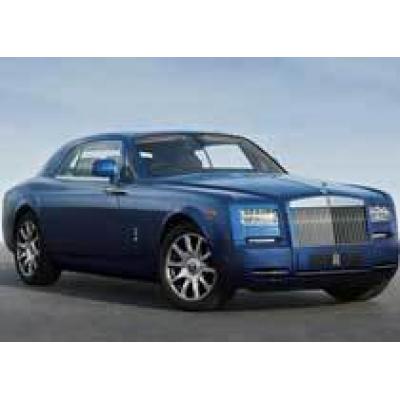 Rolls-Royce представил фейслифтинговую версию Phantom