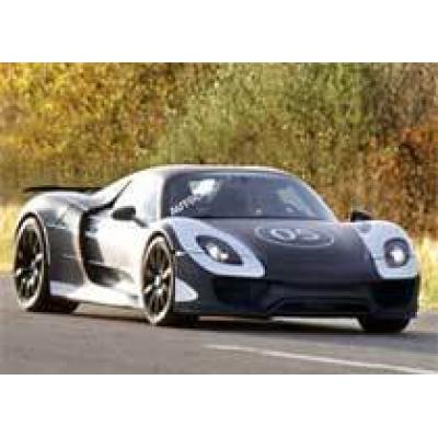 Суперкар Porsche 918 впервые засняли шпионы