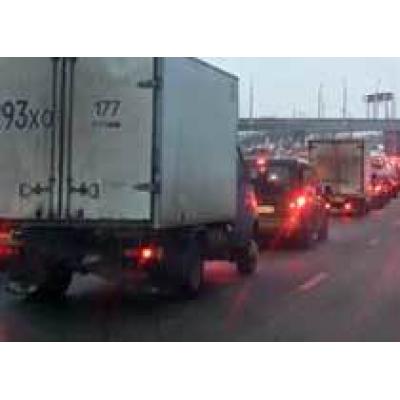 В Москве снова хотят ограничить движение грузового транспорта
