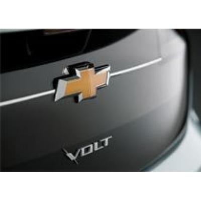 Сравнение 2012 Chevrolet Volt и 2012 Nissan Leaf