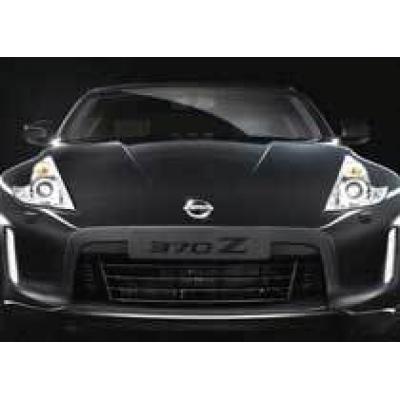 В Париже дебютирует обновленный Nissan 370Z