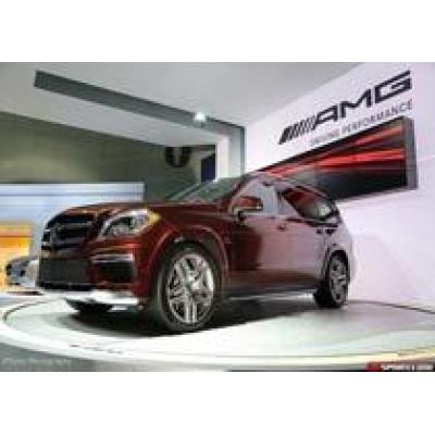 Mercedes-Benz показал `заряженный` внедорожник GL63 AMG