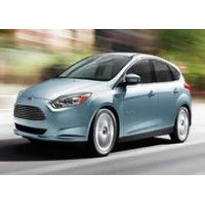 Плохие продажи сделали электрический Ford Focus дешевле