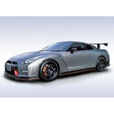 Суперкар Nissan GT-R Nismo обзавелся трековым спорт-пакетом