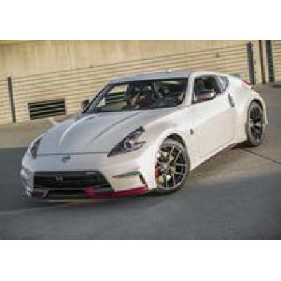 Купе Nissan 370Z Nismo оснастили `автоматом`