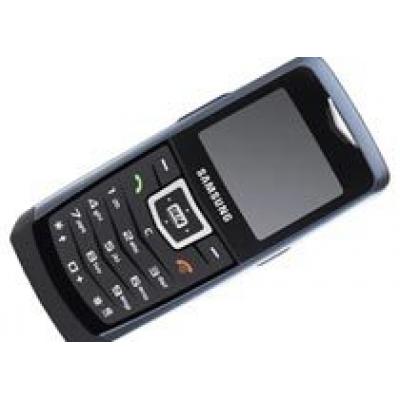 Российский дебют тончайшего телефона Samsung U100 в салонах «Евросеть»
