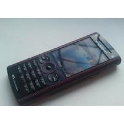 Sony Ericsson W902 - он такой один