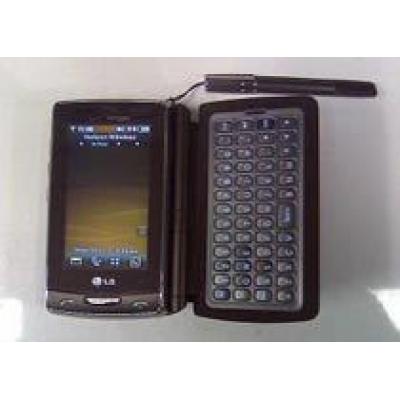 Первые фото LG VX9600 Versa с отделяемой клавиатурой