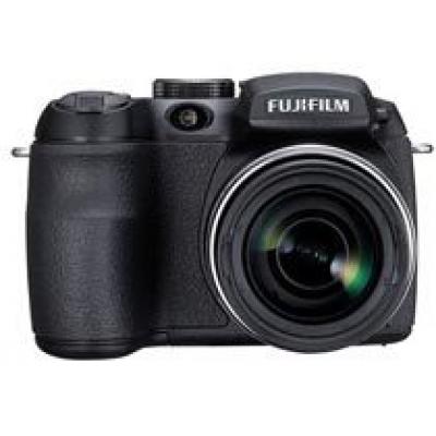 Камера Fujifilm FinePix S1500 с 12-кратным оптическим зумом