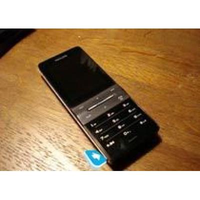 Philips Xenium X550: очередной `долгоиграющий` телефон