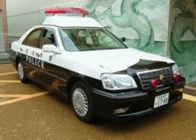 Туристы в Токио смогут отличить полицейскую машину от такси