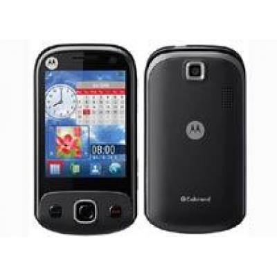 Motorola EX300: платформа Brew и сенсорный экран