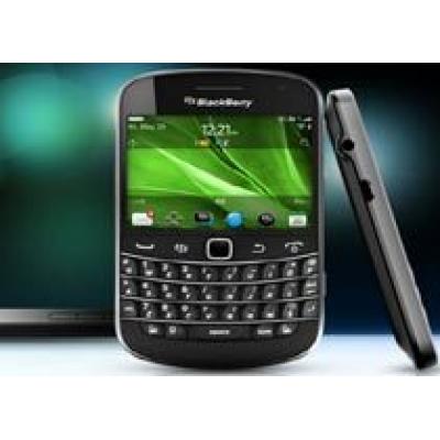 Смартфон BlackBerry Bold 9900/9930 с тачскрином и QWERTY: официальный анонс