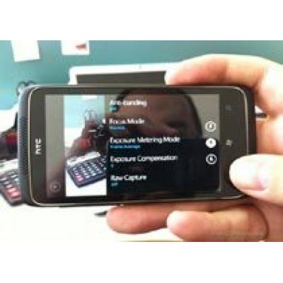 12-мп камерофон HTC работает на WP7 и записывает снимки в формате RAW