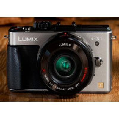 Panasonic официально представил новую компактную `беззеркальную` камеру LUMIX DMC-GX1 со сменными объективами