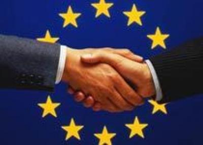ЕС возобновил контакты с правительством ПНА