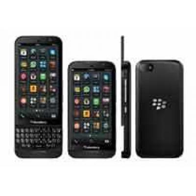 `Официальные` фотографии BlackBerry Z30 и Z15