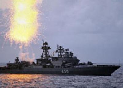Российский военный корабль вошел в Панамский канал - впервые с 1944 года
