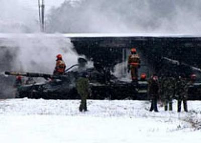 В белорусской воинской части сгорели два танка и БМП