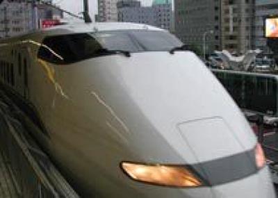 Китай: премьера сверхскоростных поездов прошла неудачно