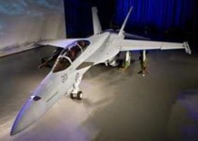 В США представлен первый истребитель F/A-18F для Австралии
