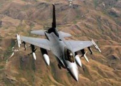 Испытана бортовая РЛС SABR истребителя F-16