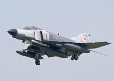 Турция получила первый модернизированный истребитель F-4E