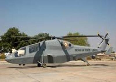 В Индии состоялся первый испытательный полет опытного образца легкого боевого вертолета LCH фирмы ХАЛ