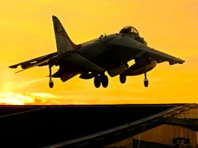 Британские истребители Harrier совершили прощальный полет
