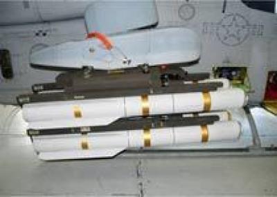 Единую ракету Lockheed Martin проверили на совместимость с Super Hornet