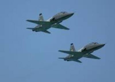Летчики базы ВВС США Холломэн обеспечат проведение испытаний истребителей 5-го поколения F-22 `Рэптор`