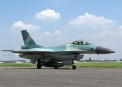 Индонезия бесплатно получит два истребителя F-16